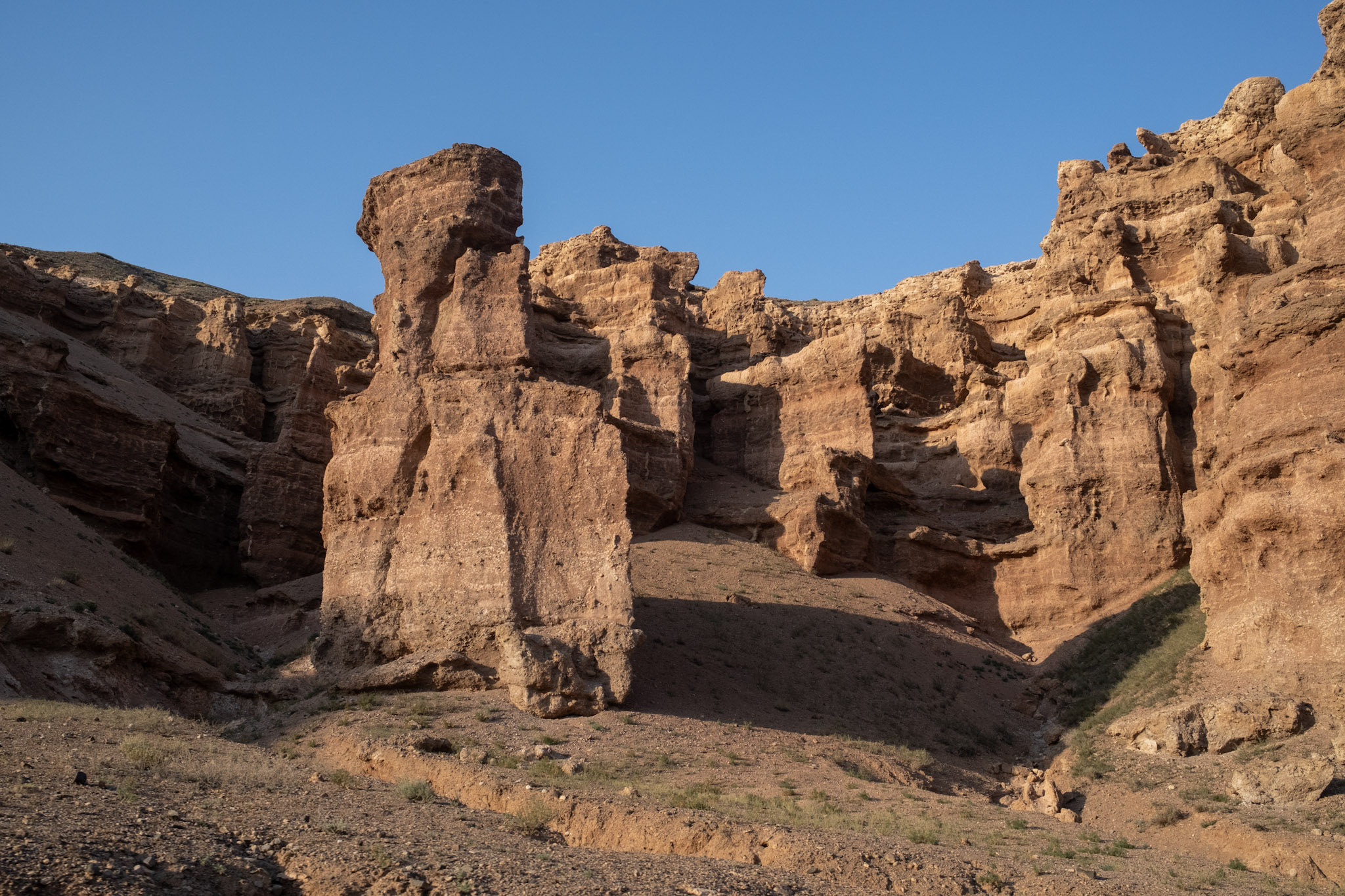 Photo of the canyon cliff