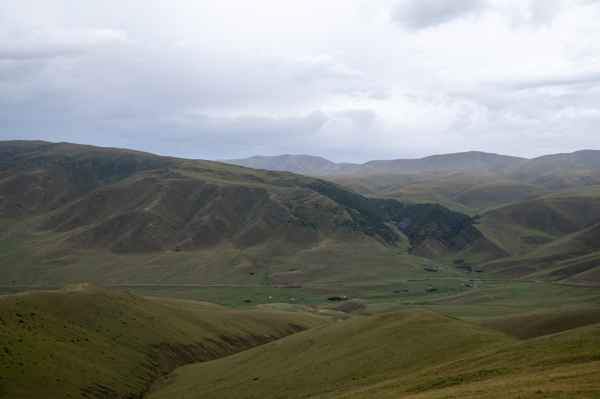 mountain with no trees