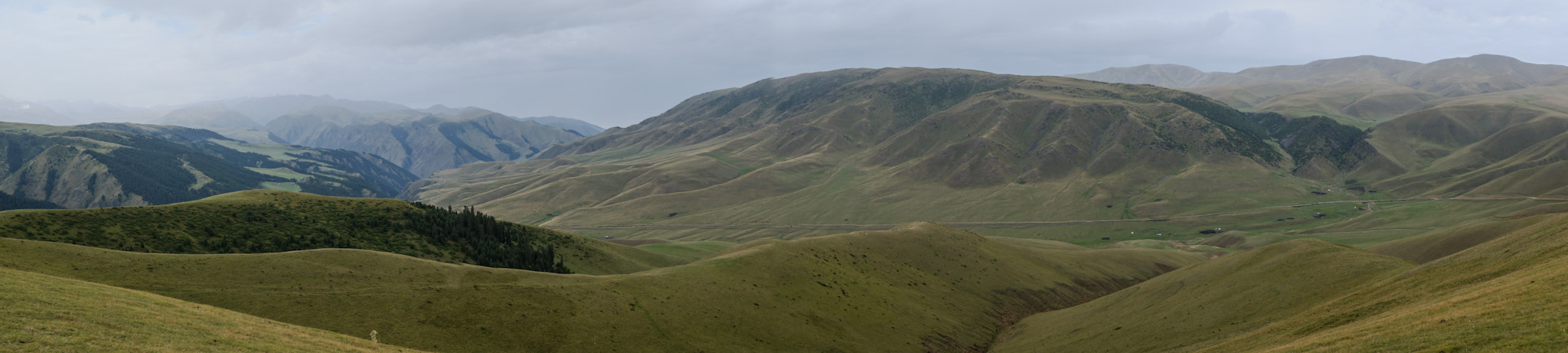 panaromic view of the mountains